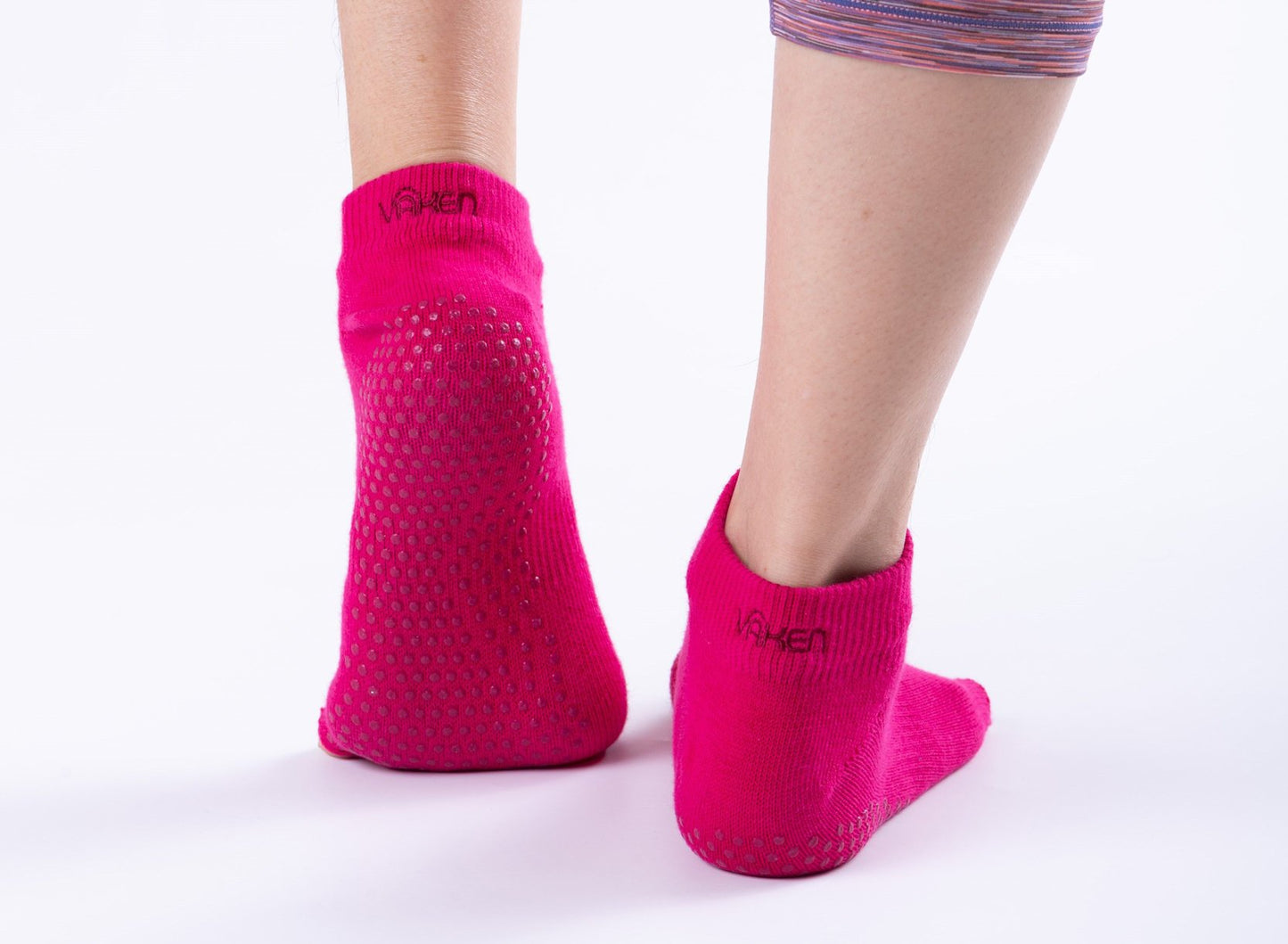 Vaken Grip Socks-Pink - VAKEN Sport