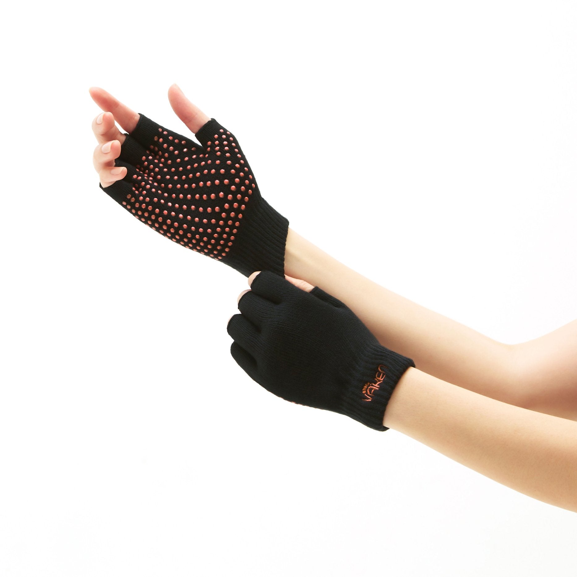Vaken Grip Gloves - VAKEN Sport