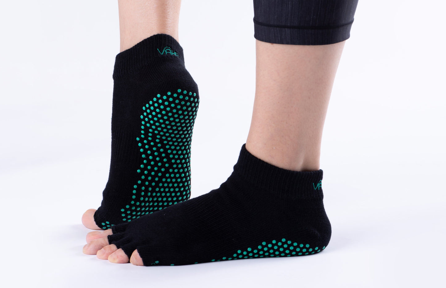 Vaken Grip Socks-1 Pair/Pack - VAKEN Sport
